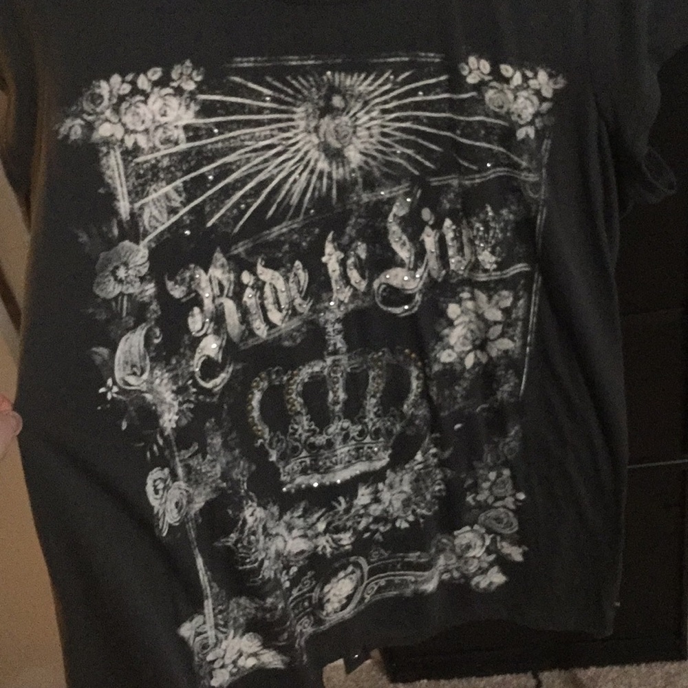 Rock & Republic short sleeve cotton tee w buttons
